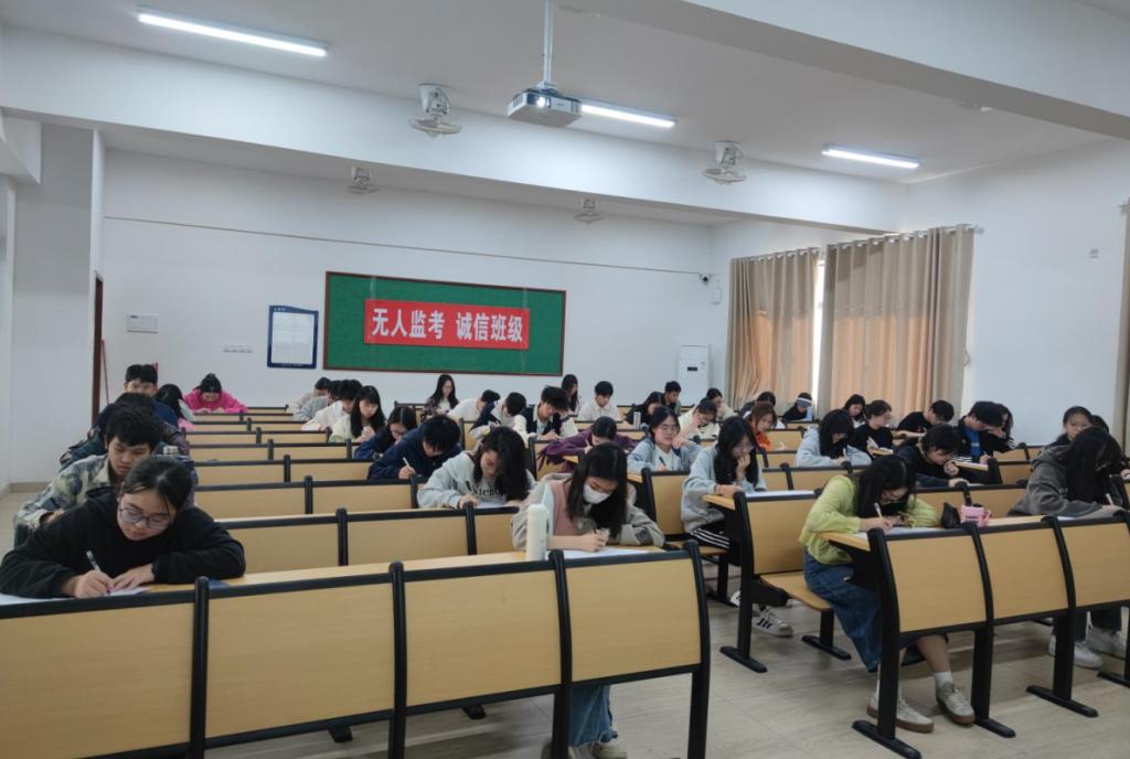 本次巡考工作实行三级巡考机制