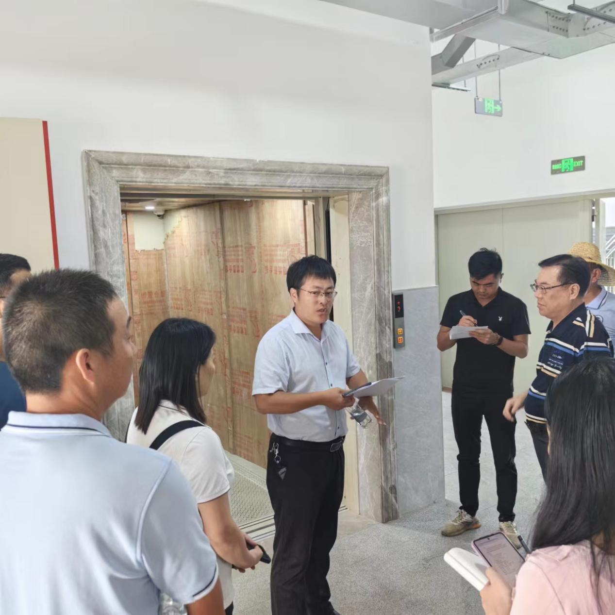 惠州校区管委会召开迎评检查工作部署动